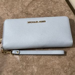 Michael Kors Jet Set Pale Blue Wallet